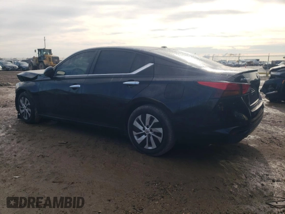 2019 Nissan Altima 2.5 S with VIN 1N4BL4BV7KC230108, listed as a Copart auction lot 41821985 with 121,350 mi miles and Salvage Title. Bid and sale history available at carsss.com. Image 2.