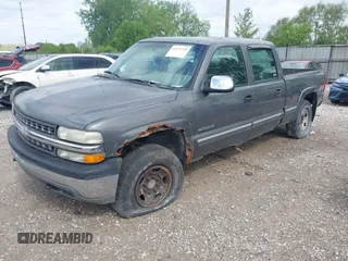 2002 Chevrolet Silverado 1500HD LT with VIN 1GCGK13U22F125563, listed as a IAAI auction lot 42172310 with 155,416 mi miles and . Bid and sale history available at DreamBid. Image 2.