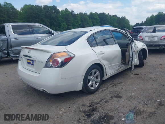 2009 Nissan Altima S z VIN 1N4AL21E39N471549, wystawiony jako IAAI lot #42203365 z przebiegiem 197 775 mil mil oraz . Historia ofert i sprzedaży dostępna na DreamBid. Obrazek 4.