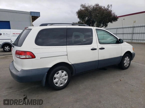 2001 Toyota Sienna CE with VIN 4T3ZF19C01U343011, listed as a Copart auction lot 43470235 with 161,824 mi miles and Salvage Title. Bid and sale history available at carsss.com. Image 3.