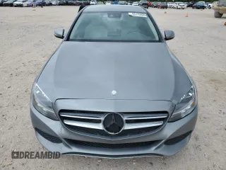 2016 Mercedes-Benz C 300 z VIN 55SWF4JB1GU120349, wystawiony jako Copart lot #55175825 z przebiegiem 135 610 mil mil oraz Szkoda całkowita • Salvage title. Historia ofert i sprzedaży dostępna na DreamBid. Obrazek 5.