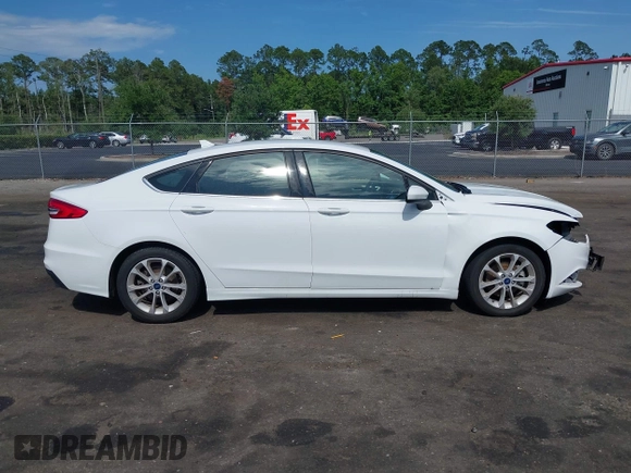 2020 Ford Fusion SE with VIN 3FA6P0H78LR237689, listed as a IAAI auction lot 42492036 with 63,303 mi miles and . Bid and sale history available at DreamBid. Image 13.
