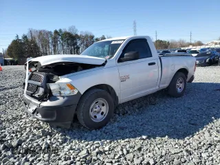 2019 Ram 1500 Tradesman с VIN 3C6JR6AG5KG504090, выставлен на аукционе Copart как лот 46726375 с пробегом 99 574 миль миль и Списание • Salvage title. История ставок и продаж доступна на DreamBid. Изображение 1.