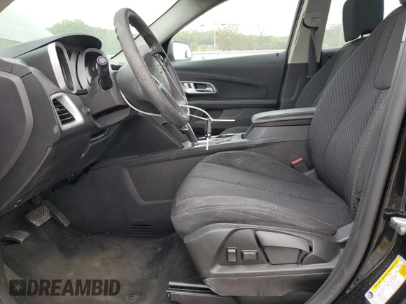 2015 Chevrolet Equinox LS z VIN 2GNALAEKXF1115088, wystawiony jako Copart lot #52884385 z przebiegiem 146 352 mil mil oraz Czysty tytuł • Clean title. Historia ofert i sprzedaży dostępna na DreamBid. Obrazek 7.