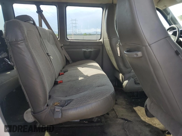 2016 Chevrolet Express Passenger LT with VIN 1GAZGPFG5G1270709, listed as a Copart auction lot 64763585 with 155,425 mi miles and Clean title. Bid and sale history available at DreamBid. Image 11.