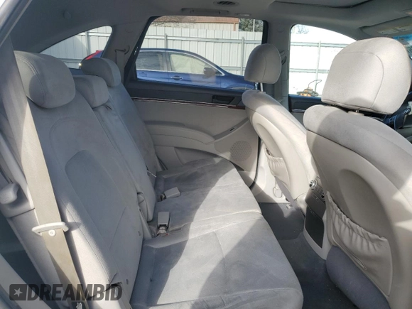 2011 Hyundai Veracruz GLS with VIN KM8NUDCC1BU158054, listed as a Copart auction lot 43576765 with 178,905 mi miles and Salvage Title. Bid and sale history available at DreamBid. Image 12.