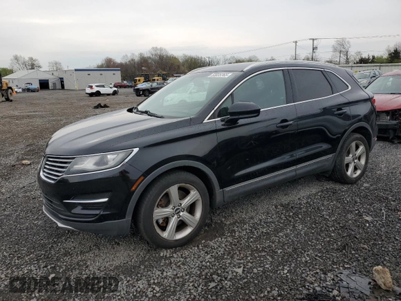 2017 Lincoln MKC Premiere with VIN 5LMCJ1D97HUL33754, listed as a Copart auction lot 53035365 with 136,081 mi miles and Salvage Title. Bid and sale history available at carsss.com. Image 1.