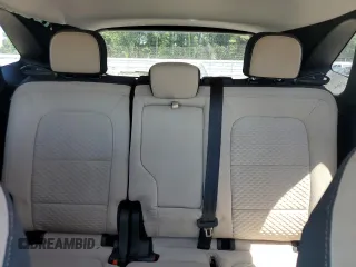 2022 Ford Escape SE with VIN 1FMCU0G64NUB65699, listed as a Copart auction lot 58134185 with 37,391 mi miles and Salvage title. Bid and sale history available at DreamBid. Image 10.