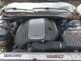2005 Chrysler 300 with VIN 2C3AA63H65H522824, listed as a IAAI auction lot 42133787 with 266,724 mi miles. Bid and sale history available at carsss.com. Image 10.