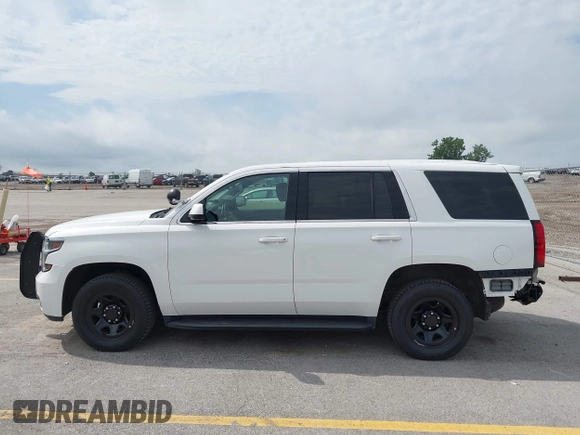 2020 Chevrolet Tahoe Commercial with VIN 1GNSKDEC2LR260646, listed as a IAAI auction lot 42800810 with 114,704 mi miles and . Bid and sale history available at DreamBid. Image 14.
