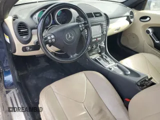 2007 Mercedes-Benz SLK 280 z VIN WDBWK54F97F146600, wystawiony jako Copart lot #51178005 z przebiegiem 158 086 mil mil oraz Czysty tytuł • Clean title. Historia ofert i sprzedaży dostępna na DreamBid. Obrazek 8.