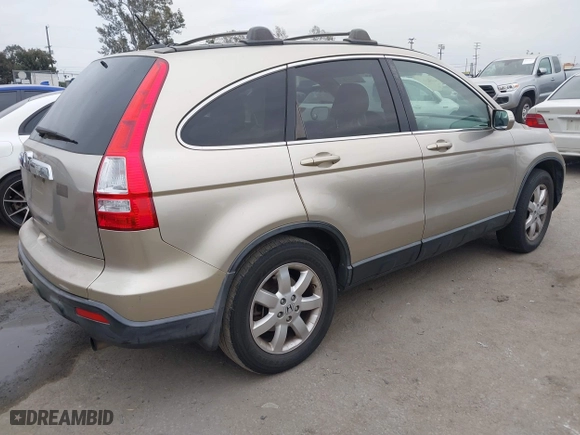 2008 Honda CR-V EX-L with VIN JHLRE38788C045924, listed as a IAAI auction lot 42049810 with 197,916 mi miles. Bid and sale history available at carsss.com. Image 4.