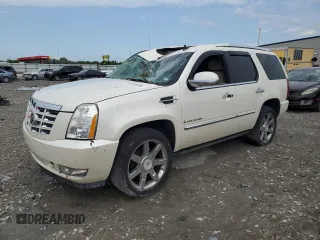 2007 Cadillac Escalade z VIN 1GYFK63827R362694, wystawiony jako Copart lot #57703335 z przebiegiem 163 042 mil mil oraz Szkoda całkowita • Salvage title. Historia ofert i sprzedaży dostępna na DreamBid. Obrazek 1.