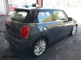 2014 MINI Cooper Hardtop S with VIN WMWXM7C50ET731680, listed as a IAAI auction lot 41691317 with NaN miles. Bid and sale history available at carsss.com. Image 4.