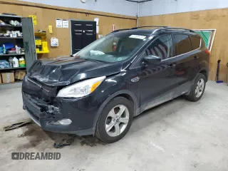 2013 Ford Escape SE z VIN 1FMCU9GX5DUA11949, wystawiony jako Copart lot #62460675 z przebiegiem 167 706 mil mil oraz Czysty tytuł • Clean title. Historia ofert i sprzedaży dostępna na DreamBid. Obrazek 1.