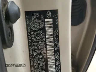 2011 Lexus HS 250h z VIN JTHBB1BA9B2044647, wystawiony jako Copart lot #55788005 z przebiegiem 170 813 mil mil oraz Szkoda całkowita • Salvage title. Historia ofert i sprzedaży dostępna na DreamBid. Obrazek 12.