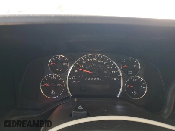 2018 GMC Savana z VIN 1GJW7FFG0J1191436, wystawiony jako Copart lot #66725564 z przebiegiem Nie podano mil oraz Szkoda całkowita • Salvage title. Historia ofert i sprzedaży dostępna na DreamBid. Obrazek 9.