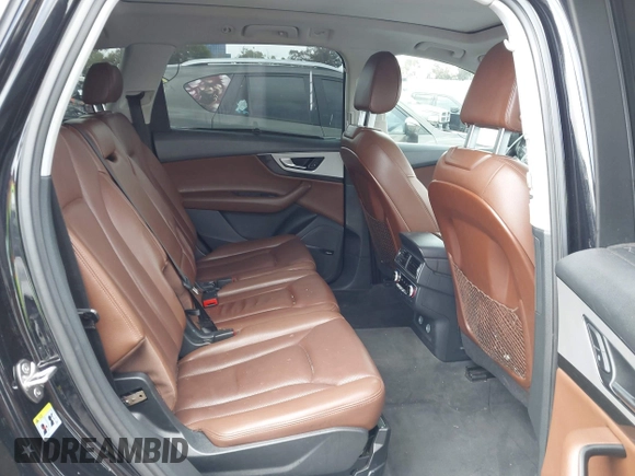 2018 Audi Q7 Premium Plus with VIN WA1LHAF71JD021489, listed as a IAAI auction lot 42233192 with 103,896 mi miles and . Bid and sale history available at DreamBid. Image 8.
