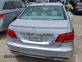 2014 Mercedes-Benz E 350 Sport with VIN WDDHF5KB3EA839953, listed as a IAAI auction lot 42383933 with 109,848 mi miles and . Bid and sale history available at DreamBid. Image 16.
