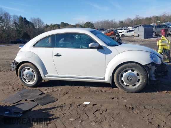 2015 Volkswagen Beetle Fleet Edition with VIN 3VWF17AT3FM602984, listed as a IAAI auction lot 41432981 with 111,000 mi miles and . Bid and sale history available at DreamBid. Image 14.