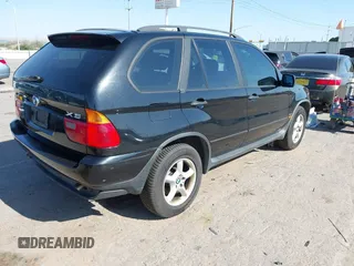 2003 BMW X5 3.0i z VIN 5UXFA53583LW26702, wystawiony jako IAAI lot #42442916 z przebiegiem 129 783 mil mil oraz . Historia ofert i sprzedaży dostępna na DreamBid. Obrazek 4.