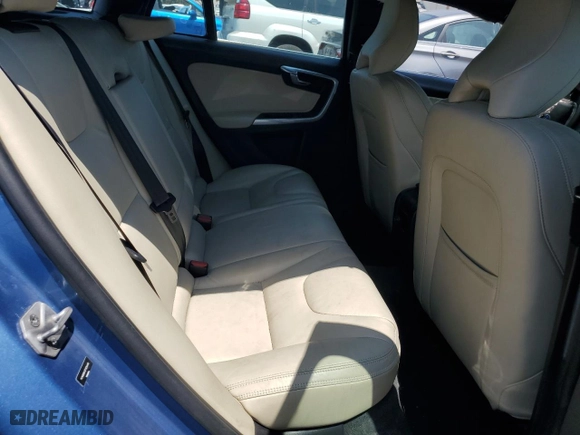 2015 Volvo V60 T5 Drive-E Premier with VIN YV140MEK2F1234446, listed as a Copart auction lot 64324364 with 82,064 mi miles and Salvage Title. Bid and sale history available at carsss.com. Image 10.