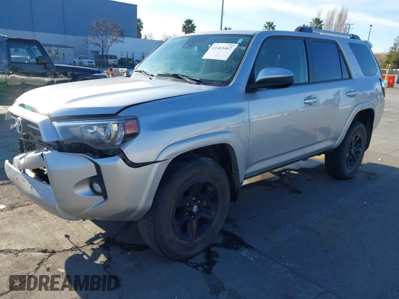 2023 Toyota 4Runner SR5 с VIN JTEMU5JR8P6155561, выставлен на аукционе IAAI как лот 41465467 с пробегом 48 228 миль миль и . История ставок и продаж доступна на DreamBid. Изображение 18.
