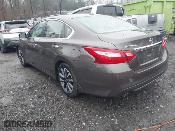 2016 Nissan Altima SV with VIN 1N4AL3AP1GC162811, listed as a IAAI auction lot 41422378 with 58,172 mi miles and . Bid and sale history available at DreamBid. Image 3.