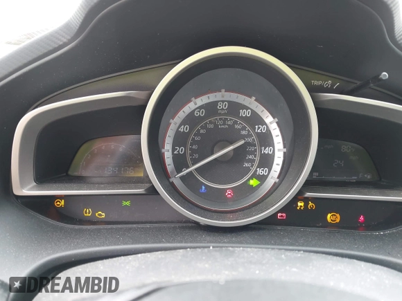 2014 Mazda 3 i Touring z VIN JM1BM1V75E1148848, wystawiony jako IAAI lot #42200934 z przebiegiem 134 176 mil mil oraz . Historia ofert i sprzedaży dostępna na DreamBid. Obrazek 7.