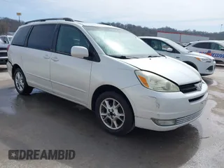 2004 Toyota Sienna XLE with VIN 5TDZA22C94S193114, listed as a IAAI auction lot 41809897 with 183,794 mi miles. Bid and sale history available at carsss.com. Image 1.