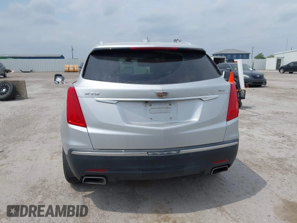 2017 Cadillac XT5 Luxury FWD z VIN 1GYKNBRS0HZ109439, wystawiony jako IAAI lot #42063044 z przebiegiem 79 851 mil mil oraz . Historia ofert i sprzedaży dostępna na DreamBid. Obrazek 16.