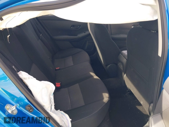 2024 Nissan Sentra SV with VIN 3N1AB8CV0RY361478, listed as a IAAI auction lot 42354081 with 15,697 mi miles and . Bid and sale history available at DreamBid. Image 8.