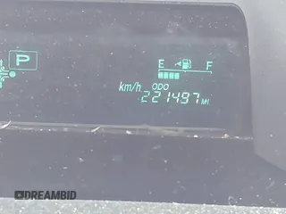 2008 Toyota Prius z VIN JTDKB20U087743049, wystawiony jako IAAI lot #42373258 z przebiegiem 221 497 mil mil oraz . Historia ofert i sprzedaży dostępna na DreamBid. Obrazek 7.