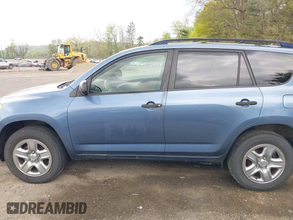2011 Toyota RAV4 with VIN JTMBF4DV8B5040742, listed as a IAAI auction lot 42142466 with 181,306 mi miles. Bid and sale history available at carsss.com. Image 14.