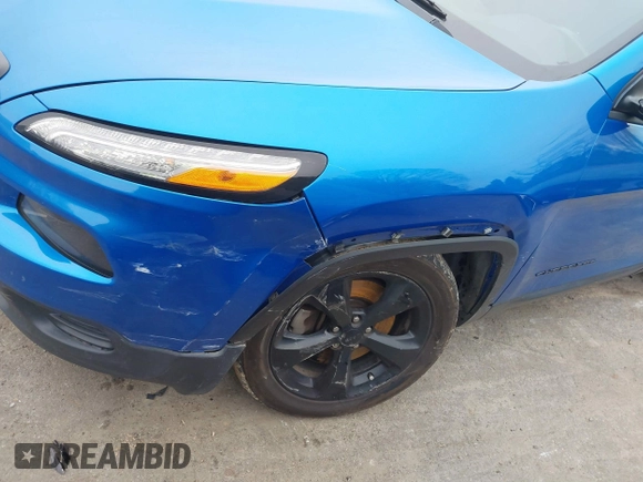 2017 Jeep Cherokee Altitude с VIN 1C4PJLAS0HW663168, выставлен на аукционе IAAI как лот 41595516 с пробегом 142 887 миль миль и . История ставок и продаж доступна на DreamBid. Изображение 6.