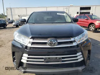2019 Toyota Highlander LE with VIN 5TDBZRFH3KS963555, listed as a Copart auction lot 62294815 with 64,965 mi miles and Salvage title. Bid and sale history available at DreamBid. Image 5.