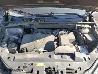 2019 Toyota Highlander SE with VIN 5TDJZRFH3KS964295, listed as a Copart auction lot 51989065 with 97,222 mi miles and Salvage Title. Bid and sale history available at carsss.com. Image 12.