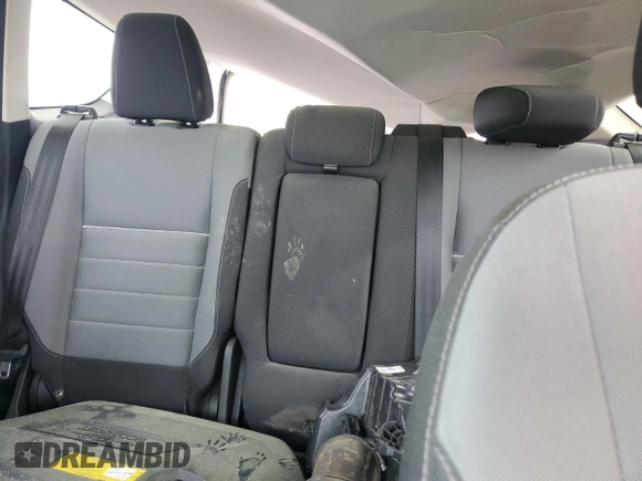 2015 Ford Escape SE with VIN 1FMCU9GXXFUC72335, listed as a Copart auction lot 51114735 with 157,471 mi miles and Salvage Title. Bid and sale history available at DreamBid. Image 10.