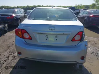 2010 Toyota Corolla z VIN 1NXBU4EE6AZ294311, wystawiony jako IAAI lot #42274105 z przebiegiem Nie podano mil oraz . Historia ofert i sprzedaży dostępna na DreamBid. Obrazek 17.