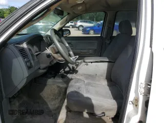 2006 Dodge Dakota SLT with VIN 1D7HE48N46S605282, listed as a Copart auction lot 52635085 with 275,039 mi miles and Salvage Title. Bid and sale history available at DreamBid. Image 7.