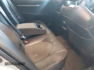 2020 Toyota Camry SE z VIN 4T1G11AK5LU350329, wystawiony jako IAAI lot #41617963 z przebiegiem 75 980 mil mil oraz . Historia ofert i sprzedaży dostępna na DreamBid. Obrazek 8.