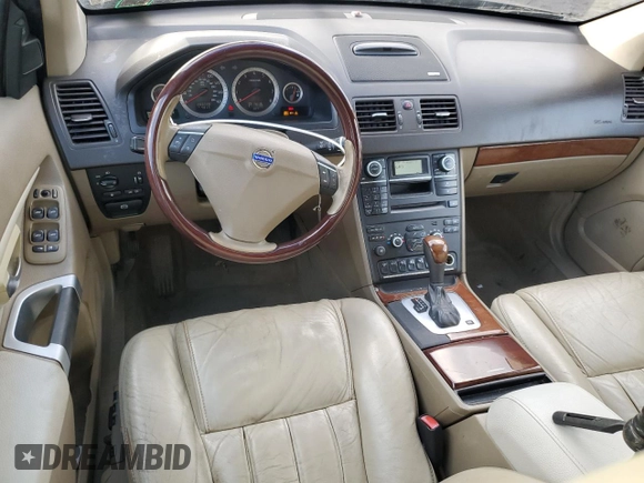 2013 Volvo XC90 Premier Plus with VIN YV4952CZ6D1664637, listed as a Copart auction lot 43931965 with 200,029 mi miles and Salvage Title. Bid and sale history available at carsss.com. Image 8.