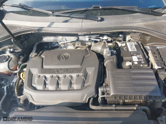 2021 Volkswagen Tiguan S with VIN 3VV1B7AX1MM005781, listed as a IAAI auction lot 40768656 with 48,109 mi miles. Bid and sale history available at carsss.com. Image 10.