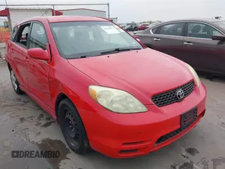 2003 Toyota Matrix Std with VIN 2T1KR32E03C161001, listed as a IAAI auction lot 41915551 with 100,630 mi miles. Bid and sale history available at carsss.com. Image 1.