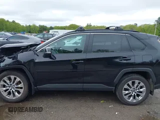 2023 Toyota RAV4 XLE Premium с VIN 2T3A1RFV7PC345557, выставлен на аукционе IAAI как лот 42323620 с пробегом 12 872 миль миль и . История ставок и продаж доступна на DreamBid. Изображение 14.