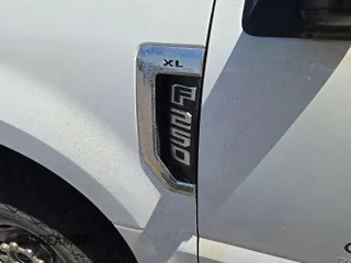 2022 Ford F-250 XL с VIN 1FT7X2B62NEE67860, выставлен на аукционе IAAI как лот 42631433 с пробегом 71 328 миль миль и . История ставок и продаж доступна на DreamBid. Изображение 14.