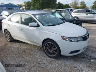 2010 Kia Forte EX z VIN KNAFU4A28A5116652, wystawiony jako IAAI lot #37907020 z przebiegiem Nie podano mil oraz . Historia ofert i sprzedaży dostępna na DreamBid. Obrazek 1.