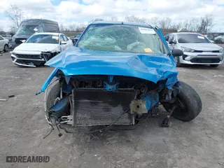 2007 Ford Focus S with VIN 1FAFP34N57W313118, listed as a IAAI auction lot 41985029 with 195,985 mi miles. Bid and sale history available at carsss.com. Image 12.