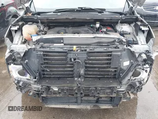 2018 Ford Edge SE с VIN 2FMPK4G93JBC54396, выставлен на аукционе IAAI как лот 42213098 с пробегом 50 085 миль миль и . История ставок и продаж доступна на DreamBid. Изображение 6.