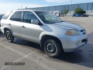 2004 Acura MDX with VIN 2HNYD18294H545516, listed as a IAAI auction lot 41620110 with 220,246 mi miles. Bid and sale history available at carsss.com. Image 1.
